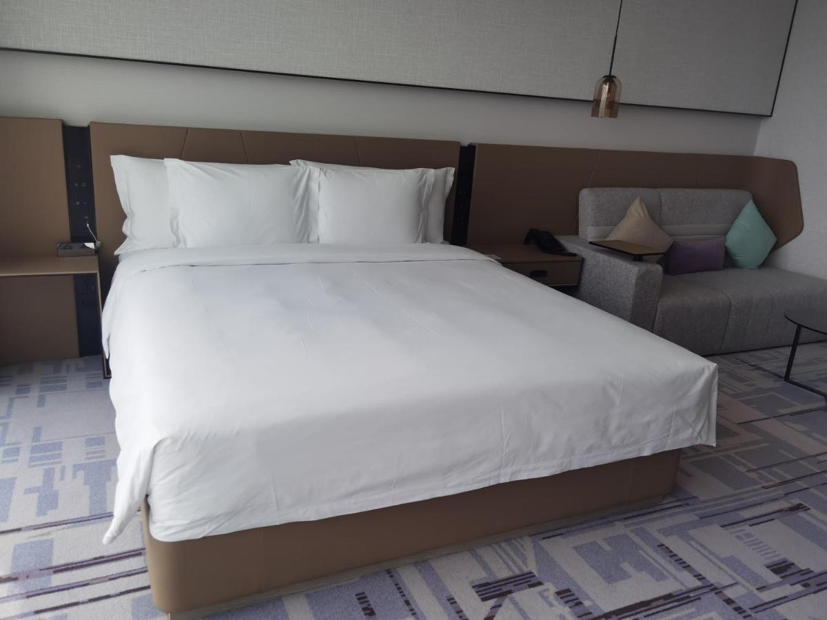 Crowne Plaza Dalian Xinghai By Ihg Exterior photo